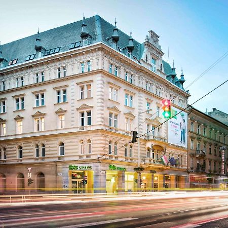 Отель Ibis Styles Budapest Center Экстерьер фото